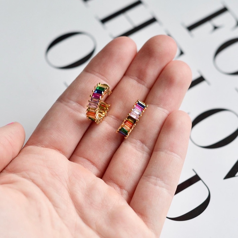 Luxury Gold Earrings Hoop Baguette Crystal Color G - Picture 2 of 5